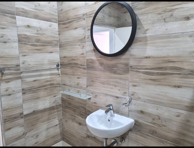 1 BEDROOM APARTMENT RENTED IN UMHLANGA RIDGE